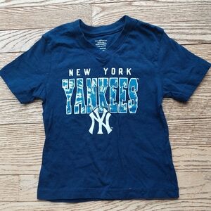 New York Yankees Short Sleeve Shirt Girls Size XS NWT